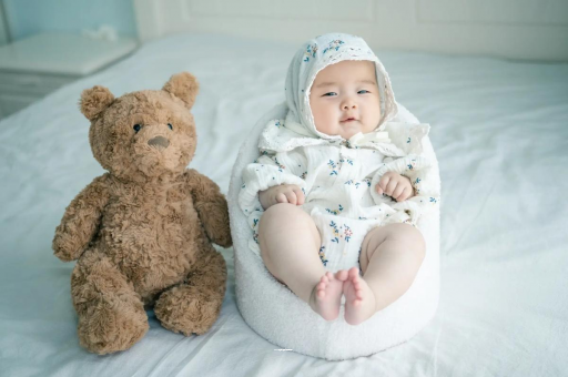 响水宝宝吃不饱母乳的症状
